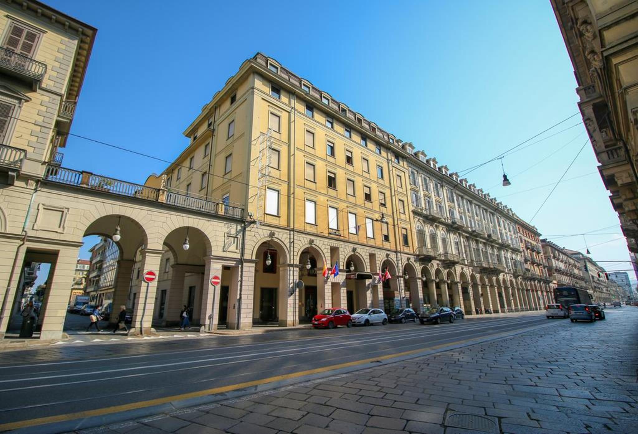 Hotel Diplomatic Torino Esterno foto
