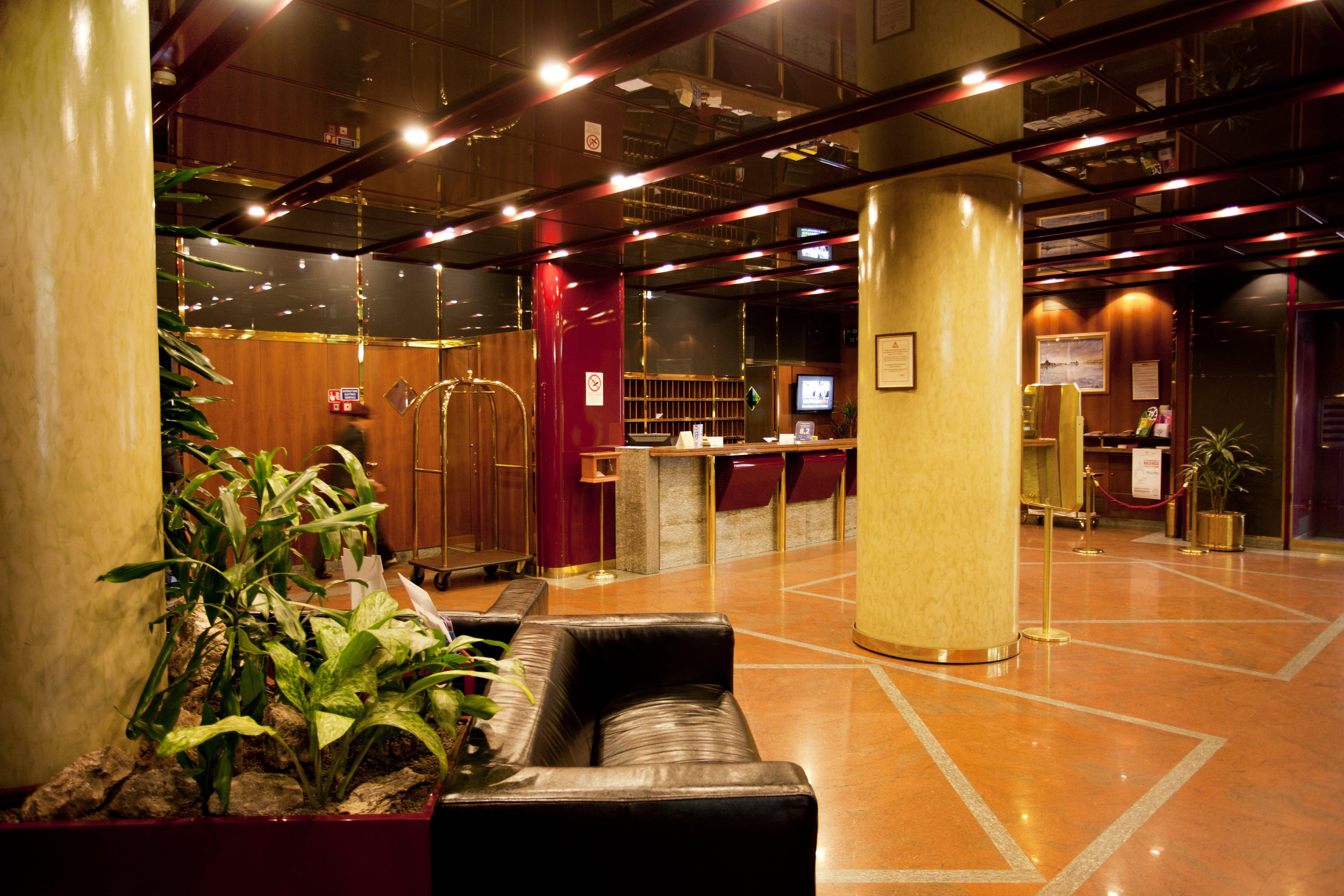 Hotel Diplomatic Torino Esterno foto